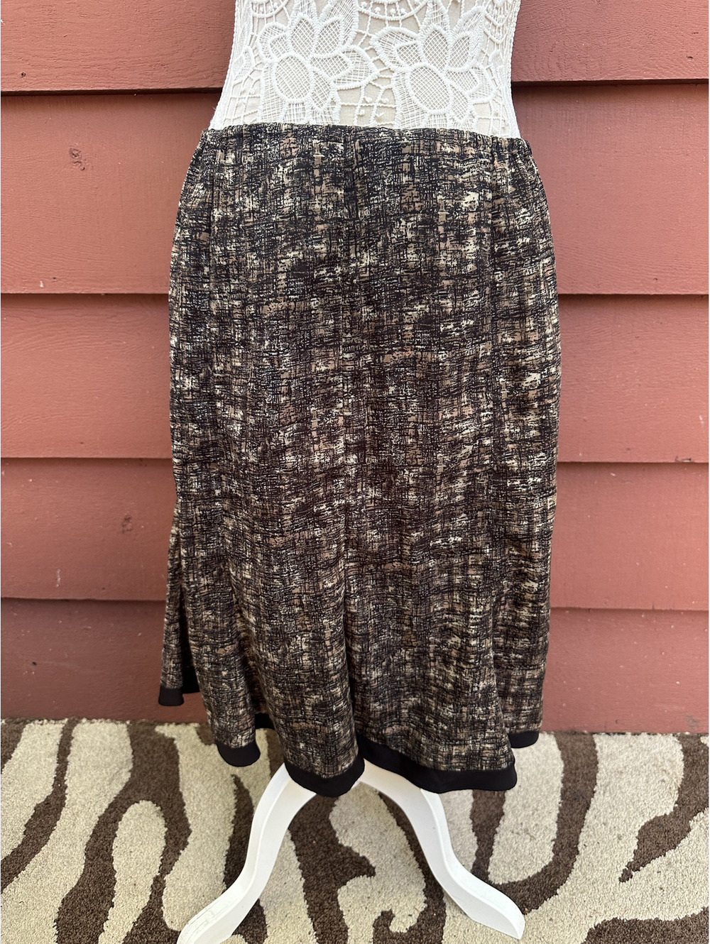 Eclectic Grandpa Black Painterly Print Midi Skirt with Elastic Waistband